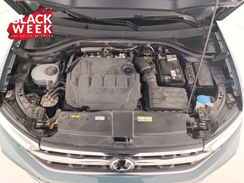 20 - Volkswagen T-Roc 2.0 tdi r-line 115cv