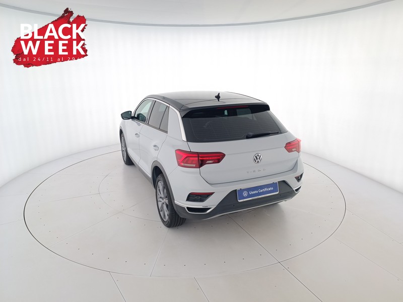 6 - Volkswagen T-Roc 1.6 tdi advanced