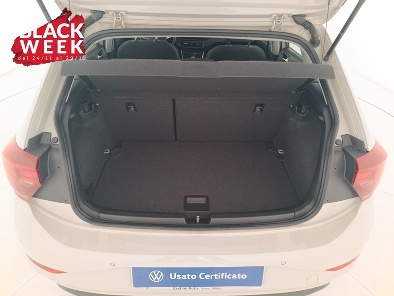 21 - Volkswagen Polo 1.0 tsi life 95cv