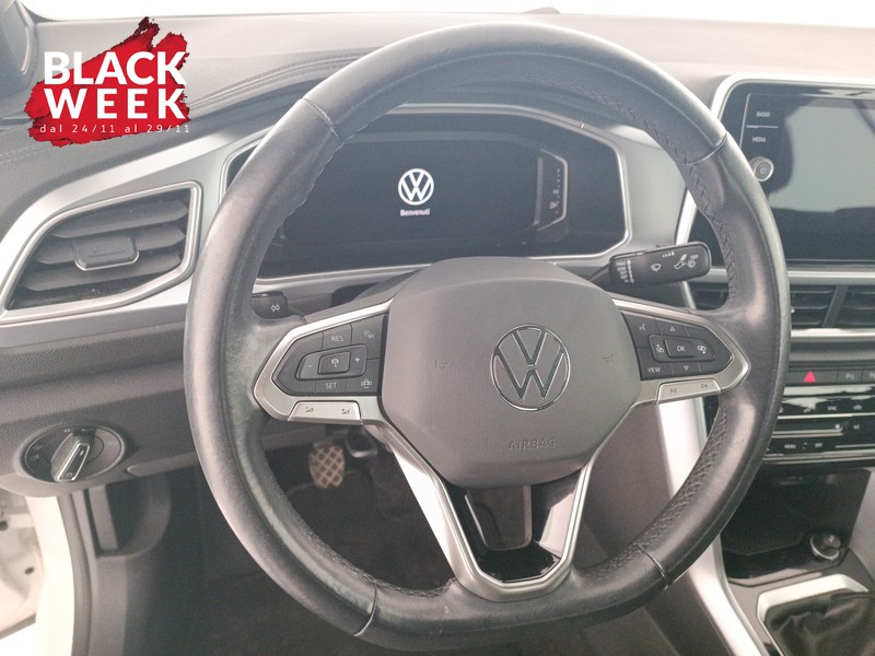 12 - Volkswagen T-Roc cabriolet 1.0 tsi style 110cv