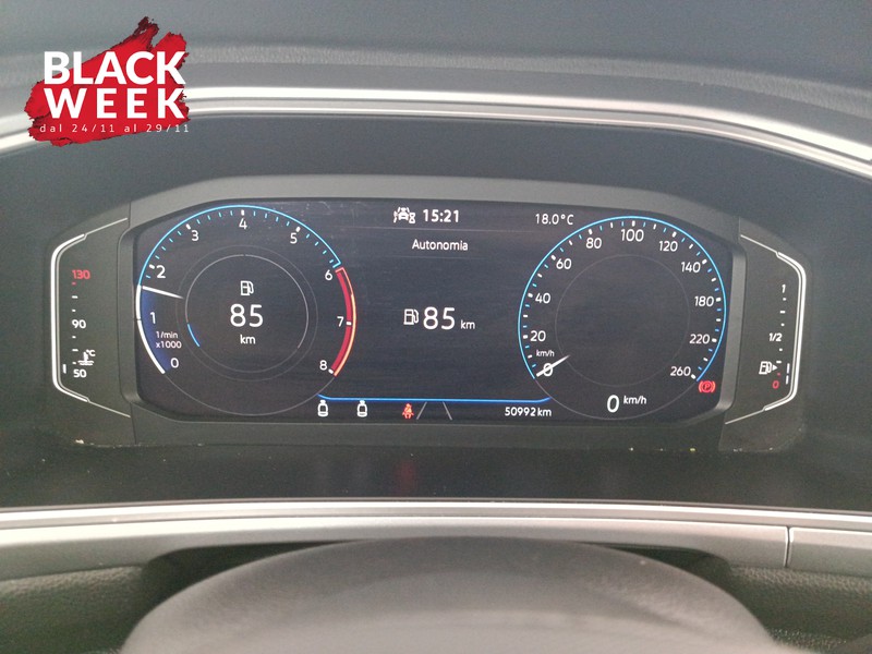 13 - Volkswagen T-Roc cabriolet 1.0 tsi style 110cv