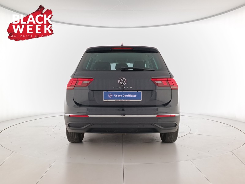 5 - Volkswagen Tiguan 2.0 tdi life 122cv