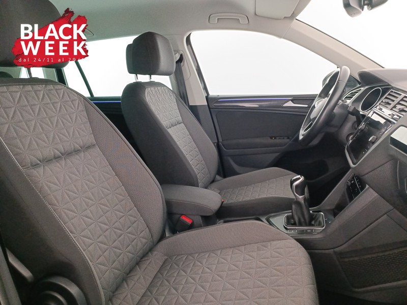 10 - Volkswagen Tiguan 2.0 tdi life 122cv
