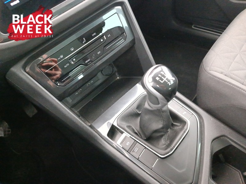16 - Volkswagen Tiguan 2.0 tdi life 122cv