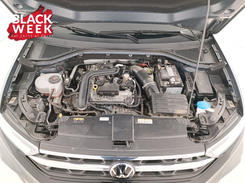 20 - Volkswagen T-Roc 1.0 tsi r-line 110cv