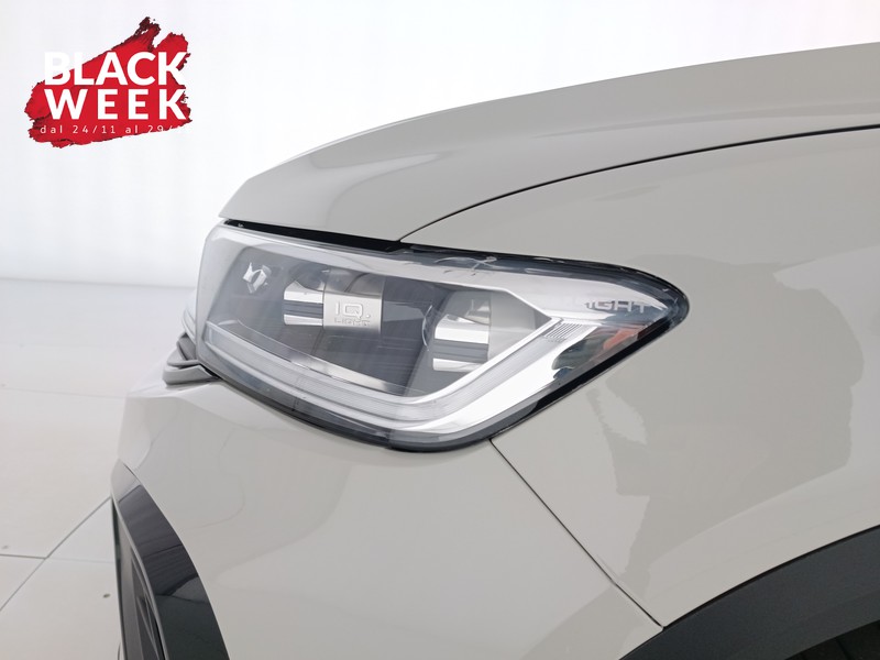 19 - Volkswagen T-Roc 1.0 tsi r-line 110cv