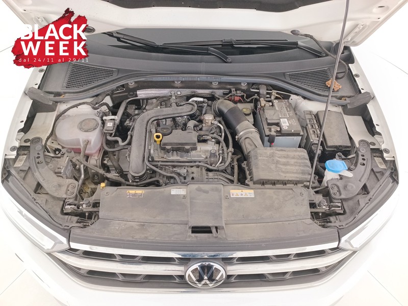 20 - Volkswagen T-Roc 1.0 tsi style 110cv