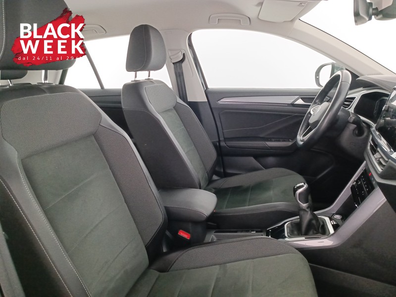 10 - Volkswagen T-Roc 1.5 tsi style