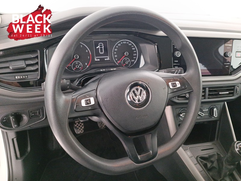 12 - Volkswagen Polo 5p 1.0 mpi comfortline 75cv