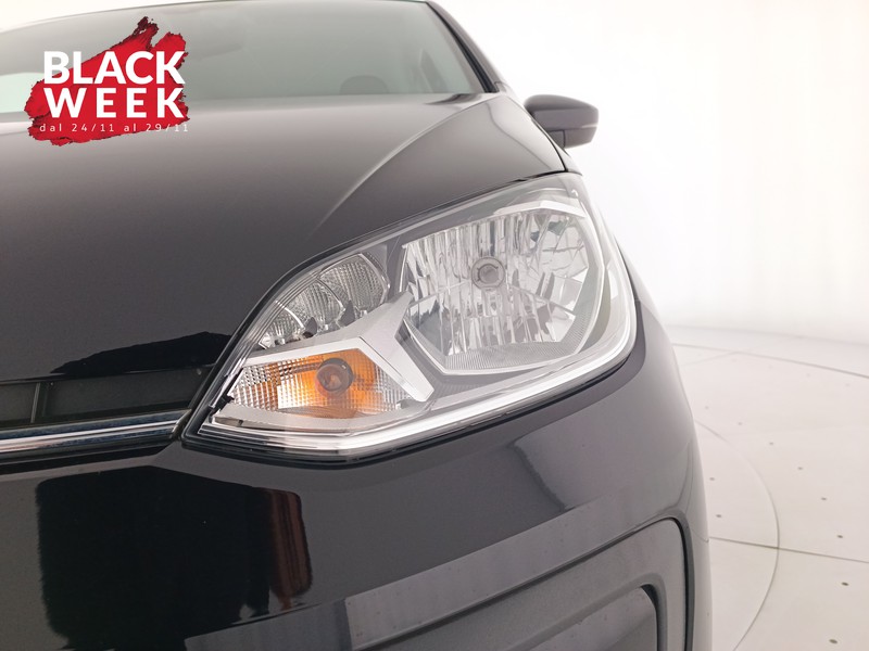 7 - Volkswagen up! 5p 1.0 evo move 65cv