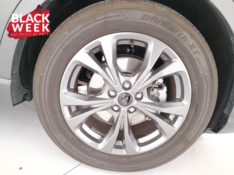 8 - Ford Kuga 2.0 ecoblue mhev st-line 2wd 150cv