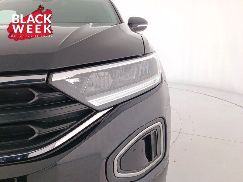 7 - Volkswagen T-Roc 1.5 tsi life