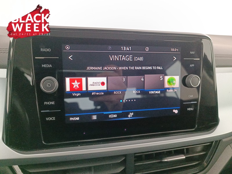 14 - Volkswagen T-Roc 1.5 tsi life