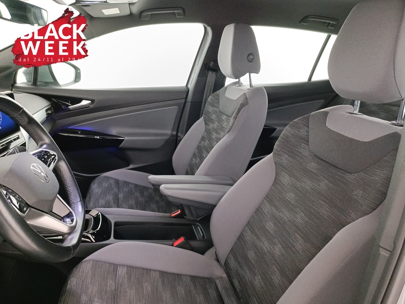 16 - Volkswagen ID.4 52 kwh city 170cv