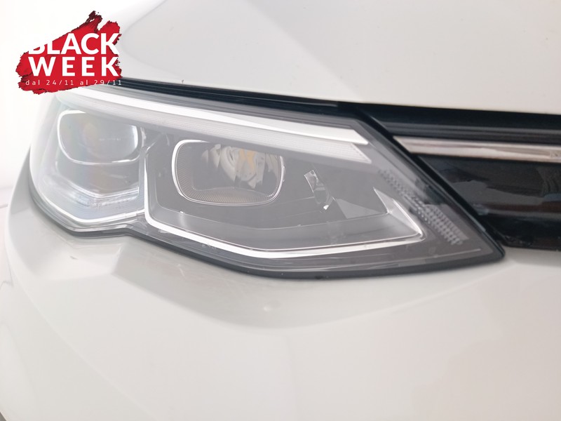 7 - Volkswagen Golf 2.0 tdi life 115cv