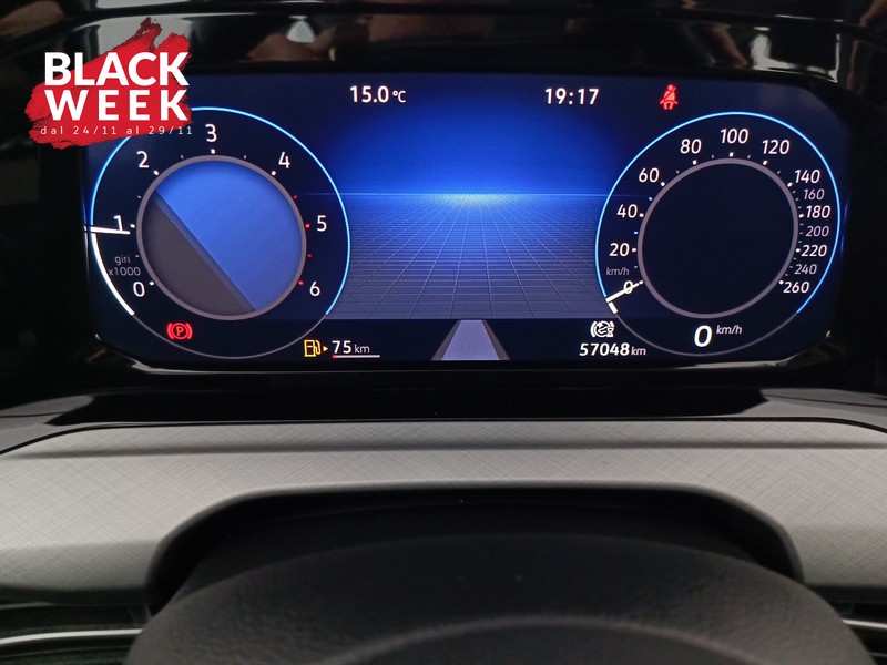 13 - Volkswagen Golf 2.0 tdi life 115cv