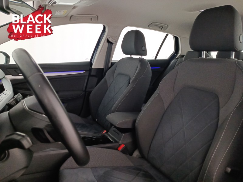 15 - Volkswagen Golf 1.0 etsi evo life 110cv dsg