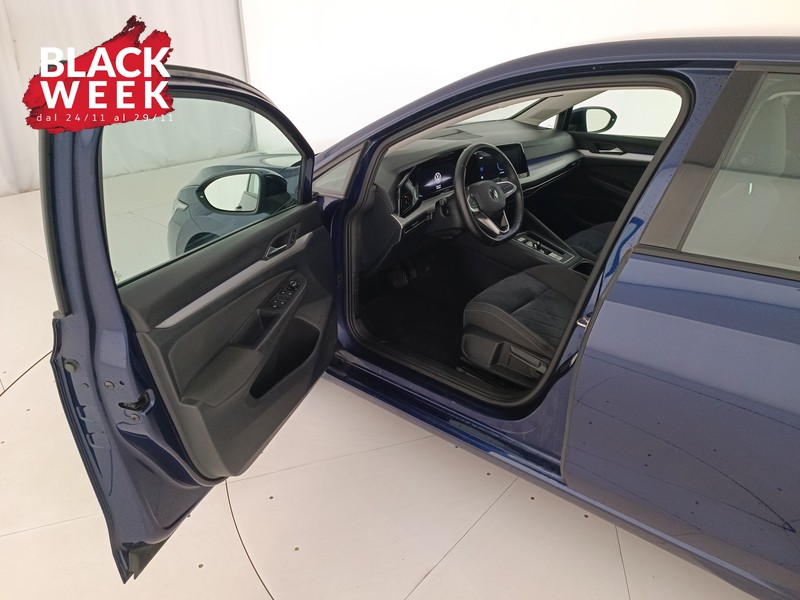 18 - Volkswagen Golf 1.0 etsi evo life 110cv dsg