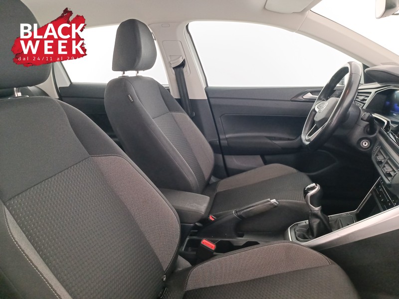 10 - Volkswagen Polo 1.0 tsi life 95cv