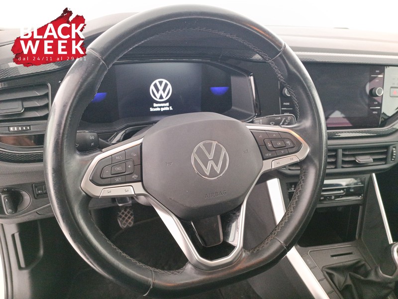 12 - Volkswagen Polo 1.0 tsi life 95cv