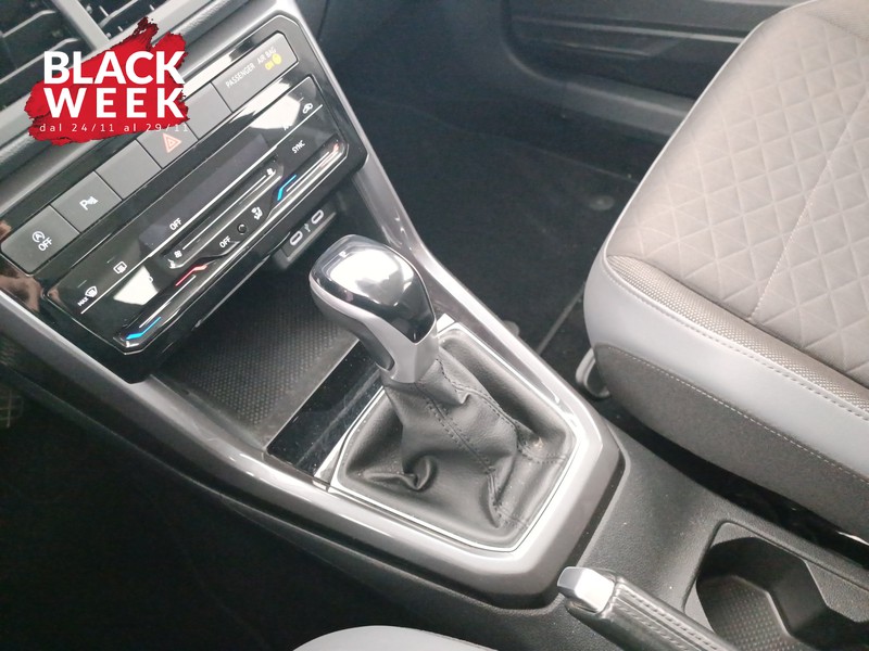 16 - Volkswagen T-Cross 1.0 tsi advanced 110cv dsg