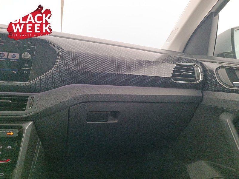 17 - Volkswagen T-Cross 1.0 tsi advanced 110cv dsg