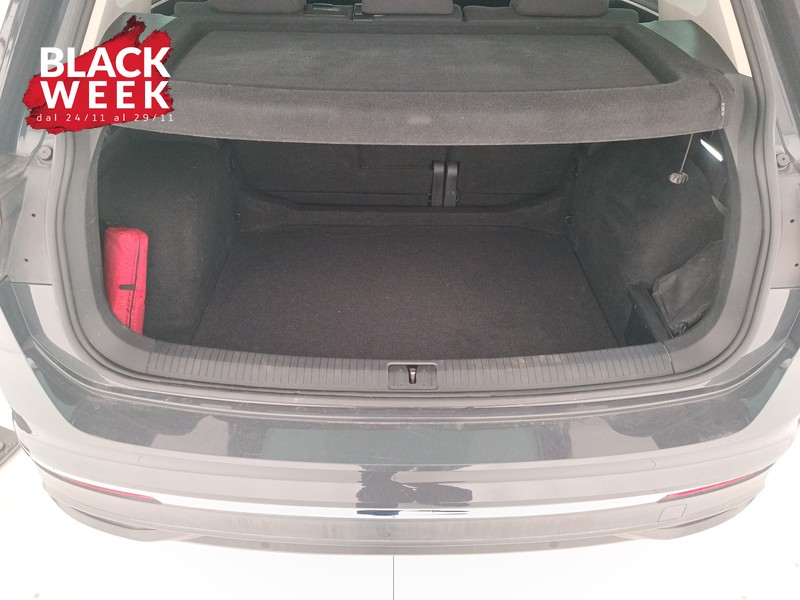 21 - Volkswagen Tiguan 2.0 tdi life 150cv dsg