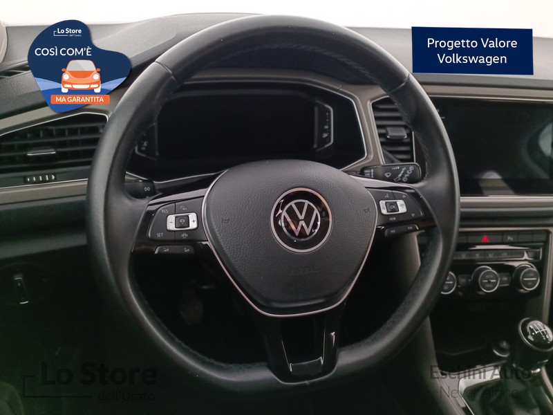 13 - Volkswagen T-Roc 1.0 tsi style 110cv