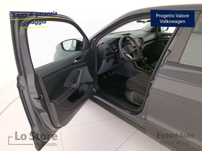 18 - Volkswagen T-Cross 1.0 tsi urban 95cv