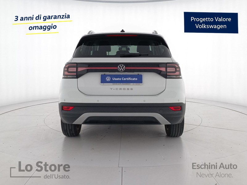 5 - Volkswagen T-Cross 1.0 tsi advanced 110cv