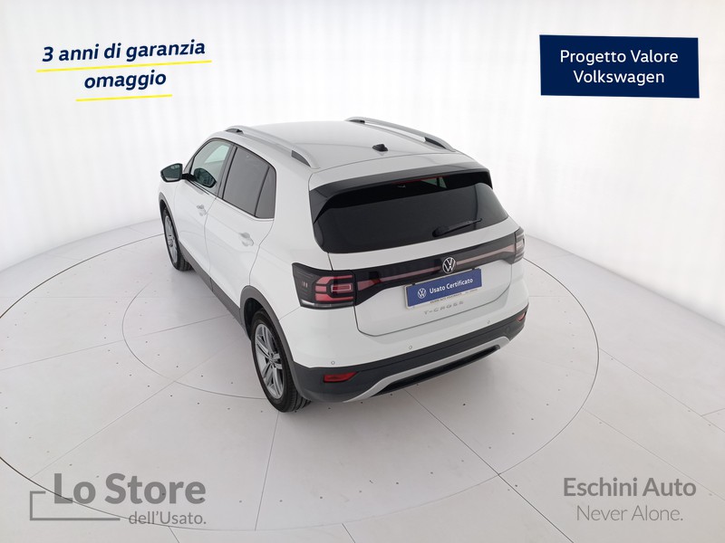 6 - Volkswagen T-Cross 1.0 tsi advanced 110cv