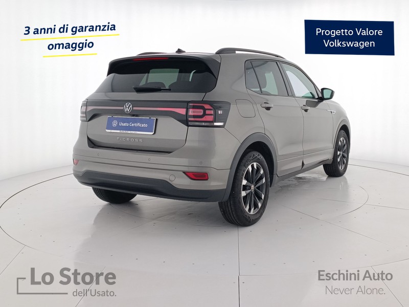 4 - Volkswagen T-Cross 1.0 tsi urban 95cv