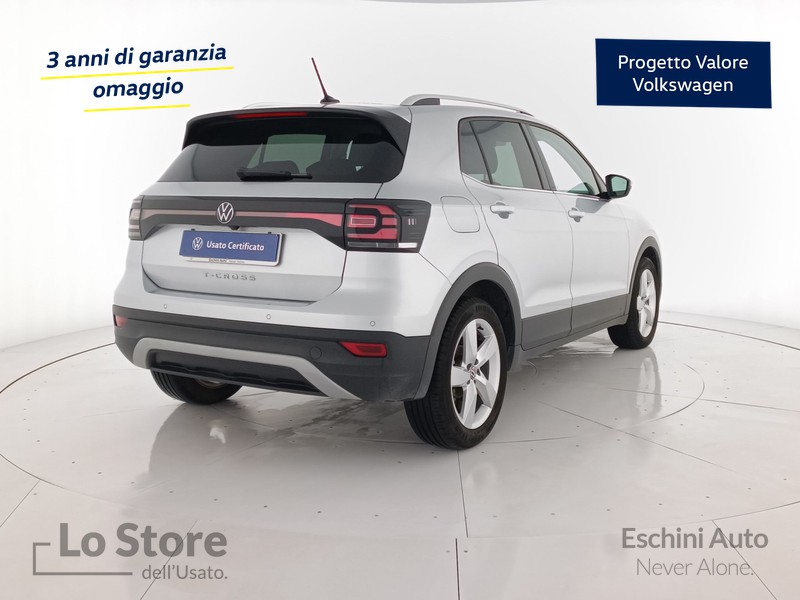 4 - Volkswagen T-Cross 1.0 tsi advanced 110cv