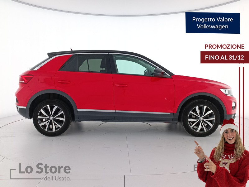 4 - Volkswagen T-Roc 1.0 tsi style 110cv