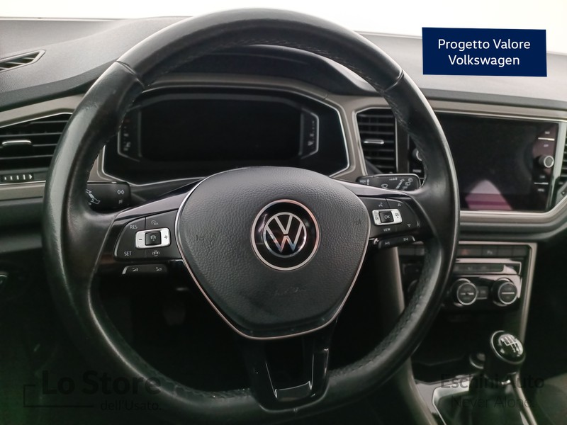 13 - Volkswagen T-Roc 2.0 tdi style 115cv