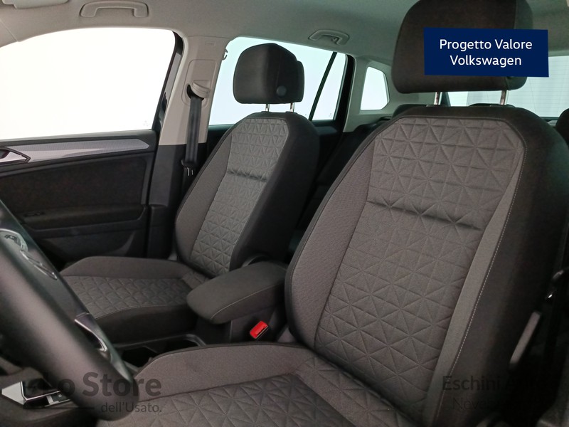 16 - Volkswagen Tiguan 2.0 tdi life 150cv dsg