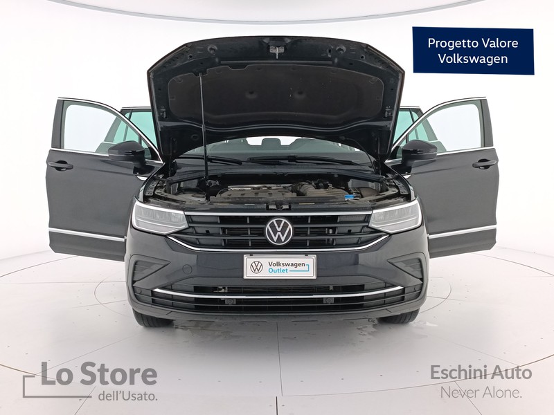 22 - Volkswagen Tiguan 2.0 tdi life 150cv dsg