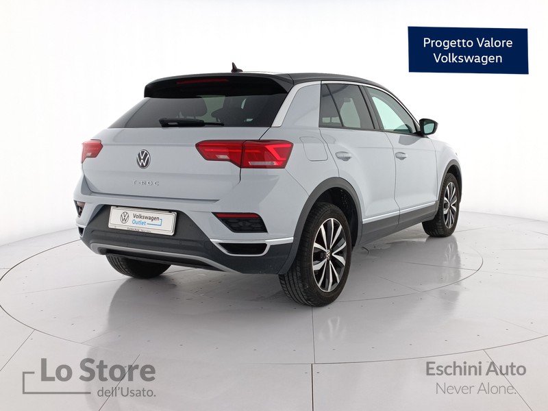 4 - Volkswagen T-Roc 1.5 tsi sport