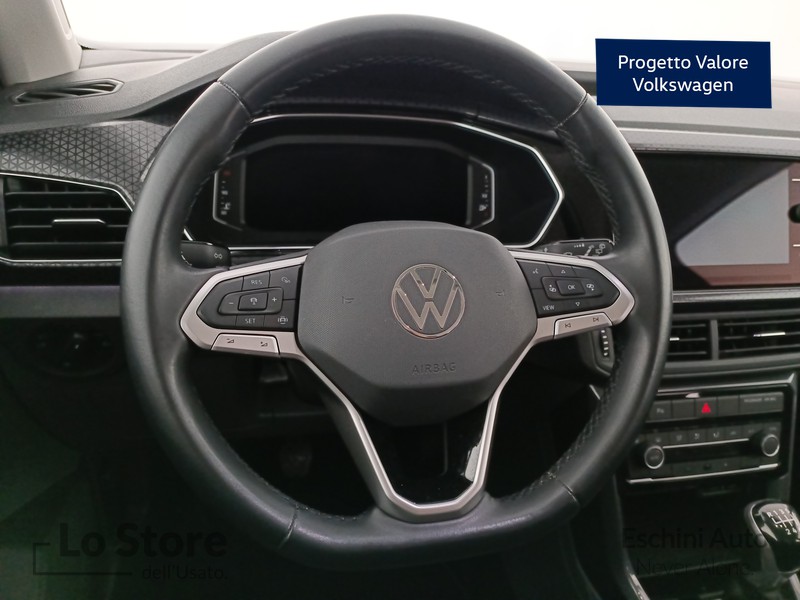 13 - Volkswagen T-Cross 1.0 tsi advanced 110cv