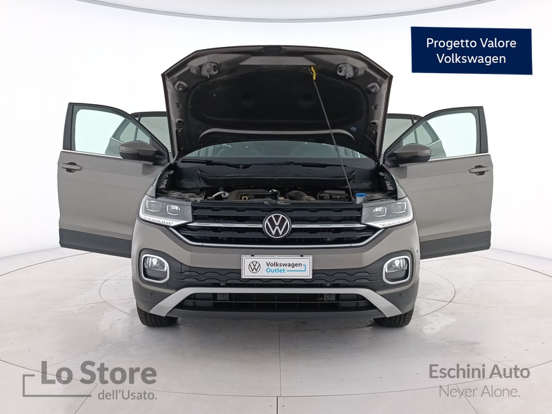 22 - Volkswagen T-Cross 1.0 tsi advanced 110cv