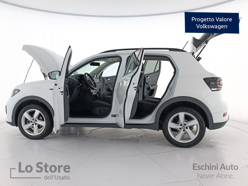 20 - Volkswagen T-Cross 1.0 tsi style 110cv