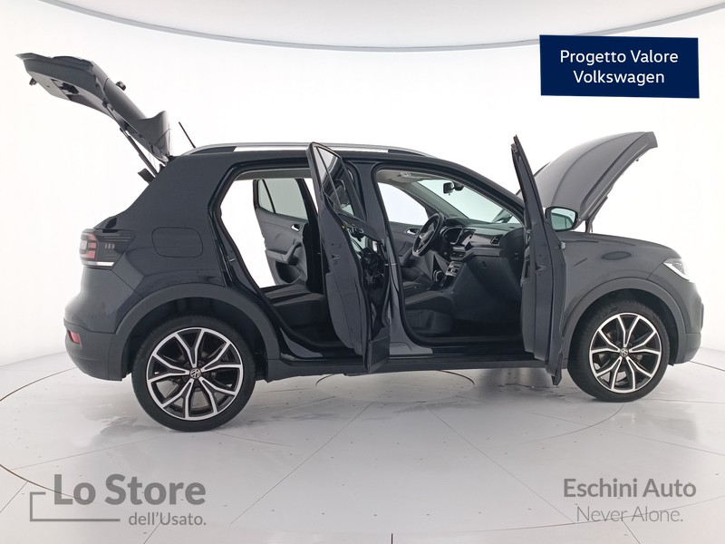 9 - Volkswagen T-Cross 1.0 tsi advanced 110cv