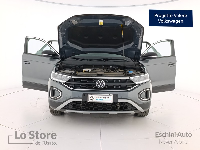 22 - Volkswagen T-Roc 1.5 tsi life dsg