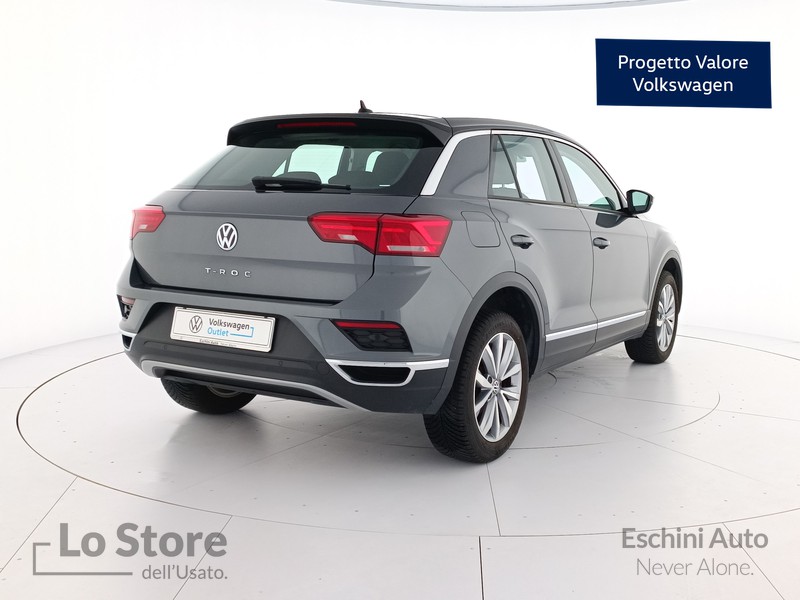 4 - Volkswagen T-Roc 1.5 tsi style dsg