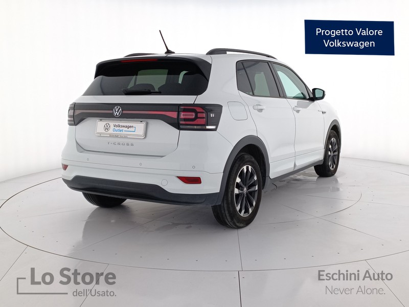 4 - Volkswagen T-Cross 1.0 tsi style 110cv