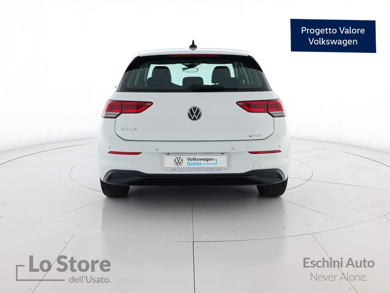 5 - Volkswagen Golf 1.0 etsi evo life 110cv dsg