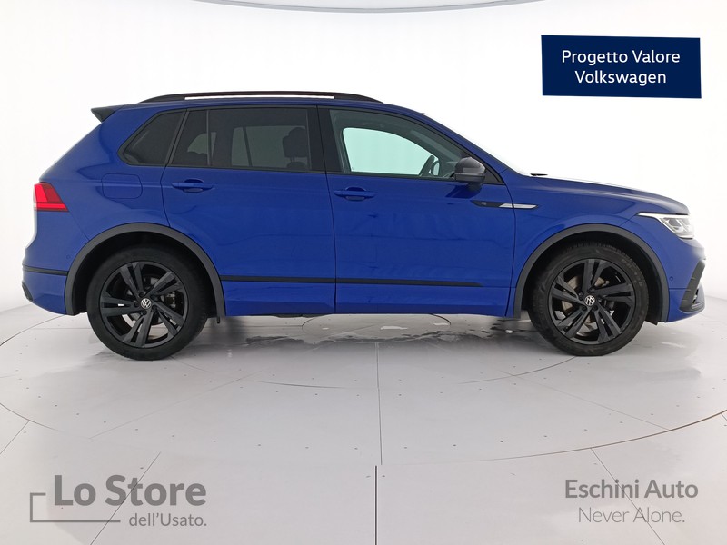 3 - Volkswagen Tiguan 2.0 tdi r-line 150cv dsg