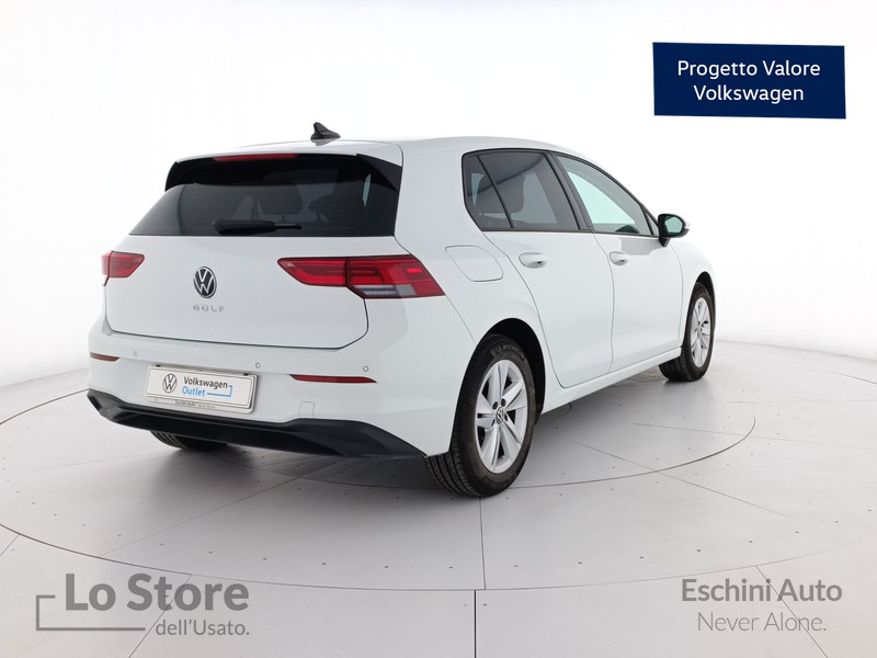 4 - Volkswagen Golf 1.0 tsi evo life 110cv