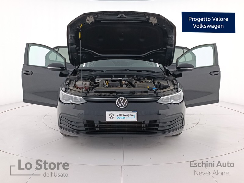 22 - Volkswagen Golf 1.0 tsi evo life 110cv