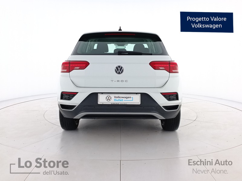 5 - Volkswagen T-Roc 1.0 tsi style 110cv